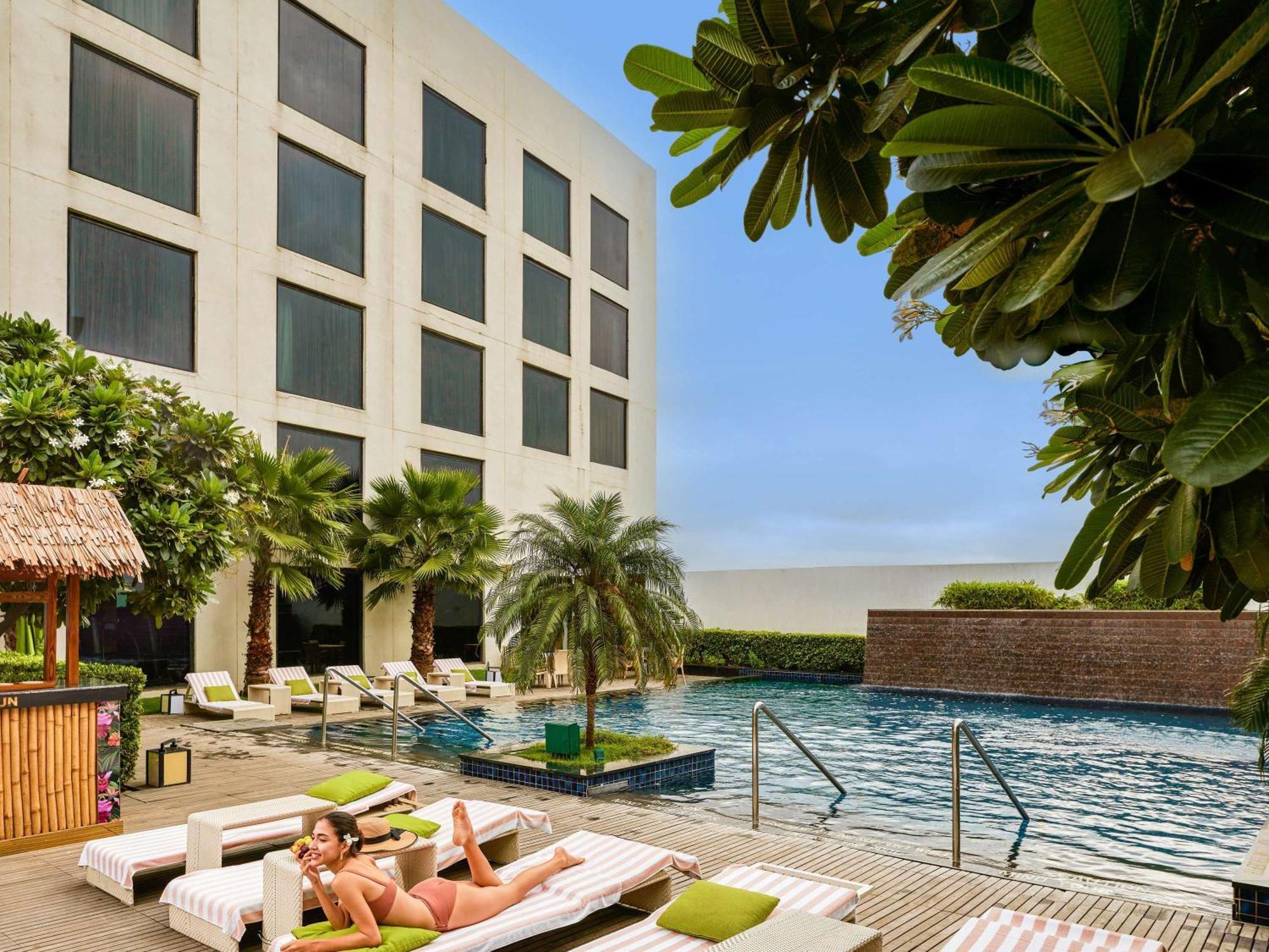 Pullman New Delhi Aerocity Экстерьер фото The Park, New Delhi