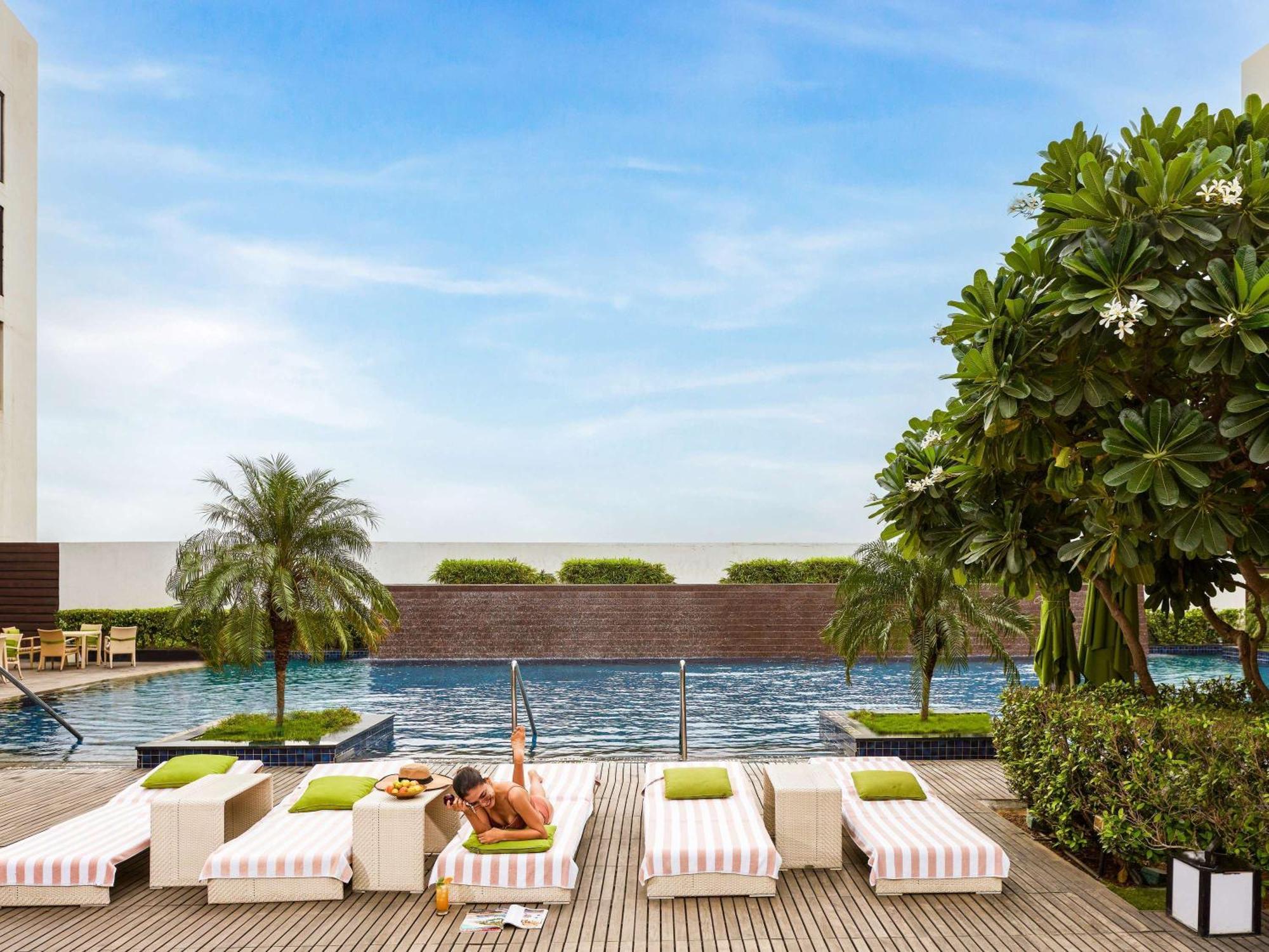 Pullman New Delhi Aerocity Экстерьер фото The Park, New Delhi