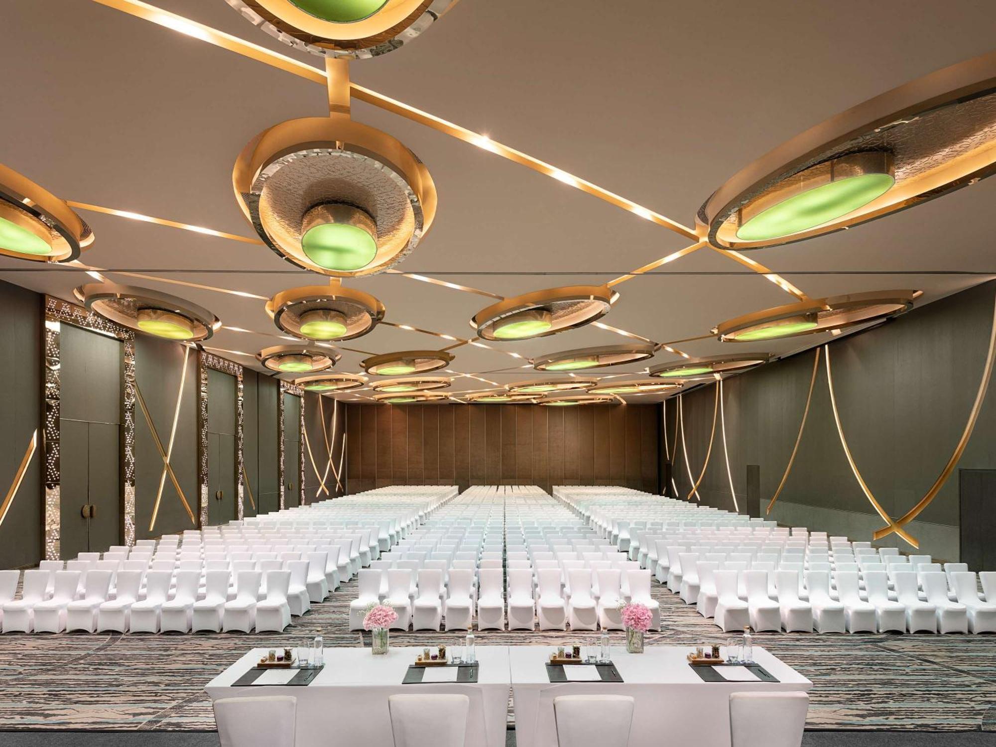 Pullman New Delhi Aerocity Экстерьер фото The Grand Ballroom