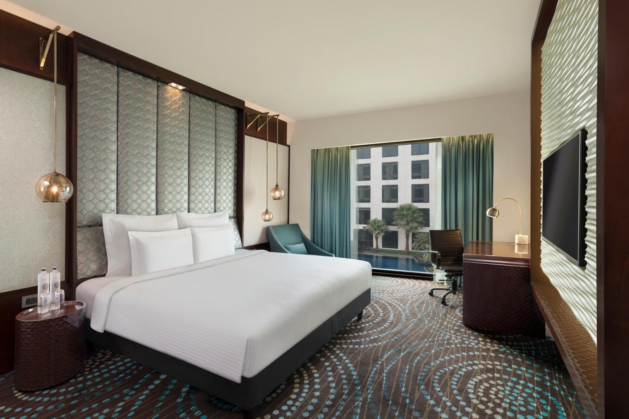 Pullman New Delhi Aerocity Экстерьер фото Deluxe Room