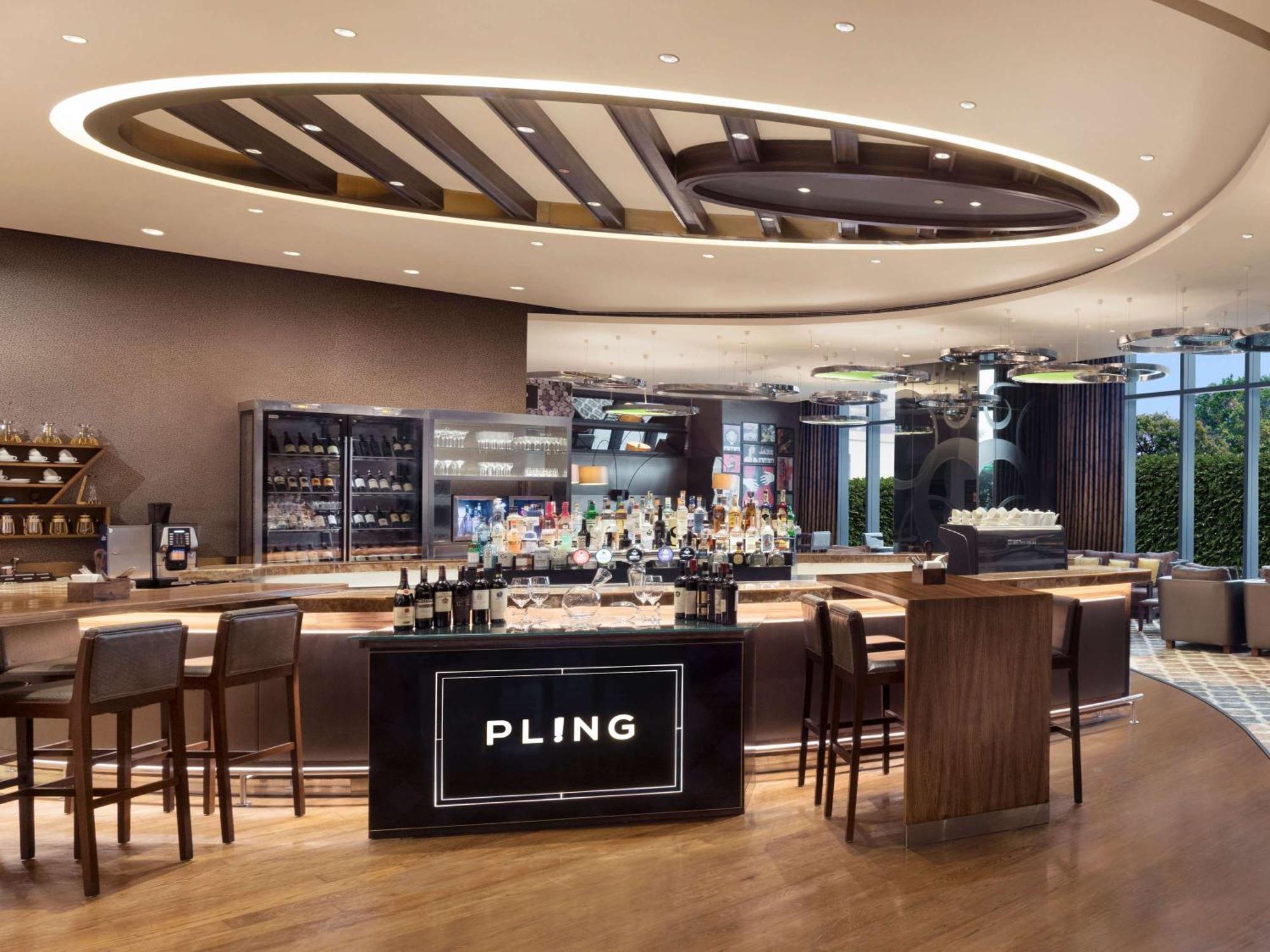 Pullman New Delhi Aerocity Экстерьер фото