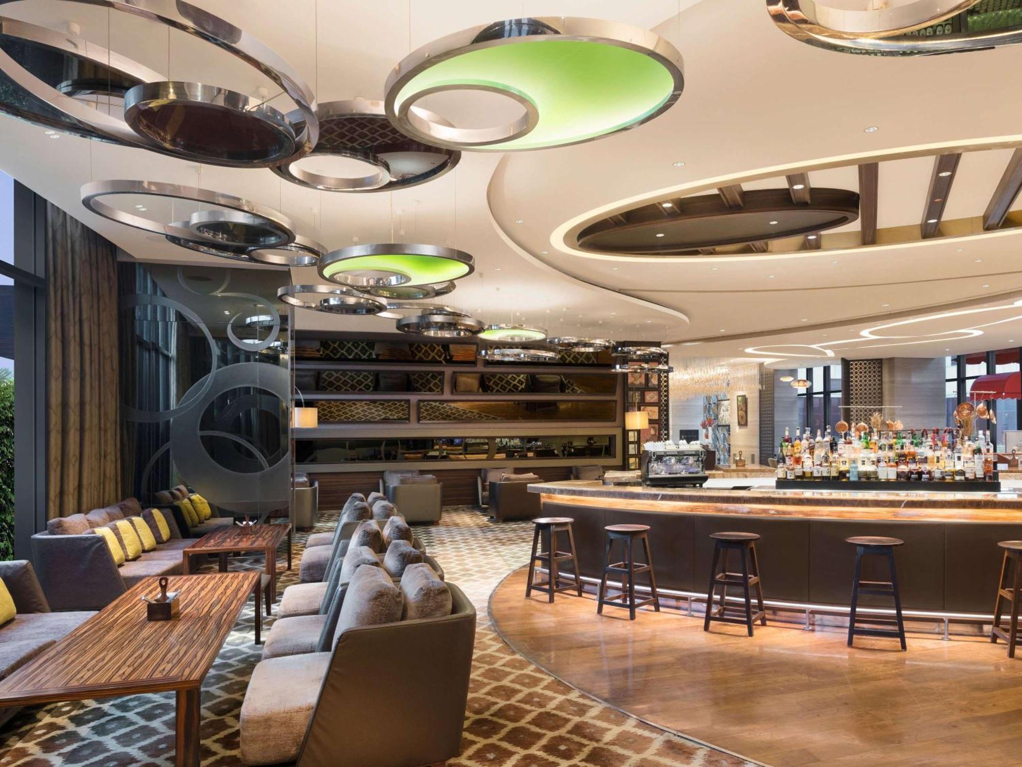 Pullman New Delhi Aerocity Экстерьер фото